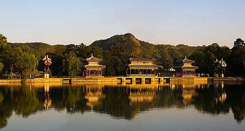 《命运2：邪姬魅影》2022年2月发售 Steam国区319元